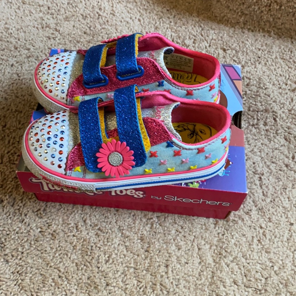 Skechers